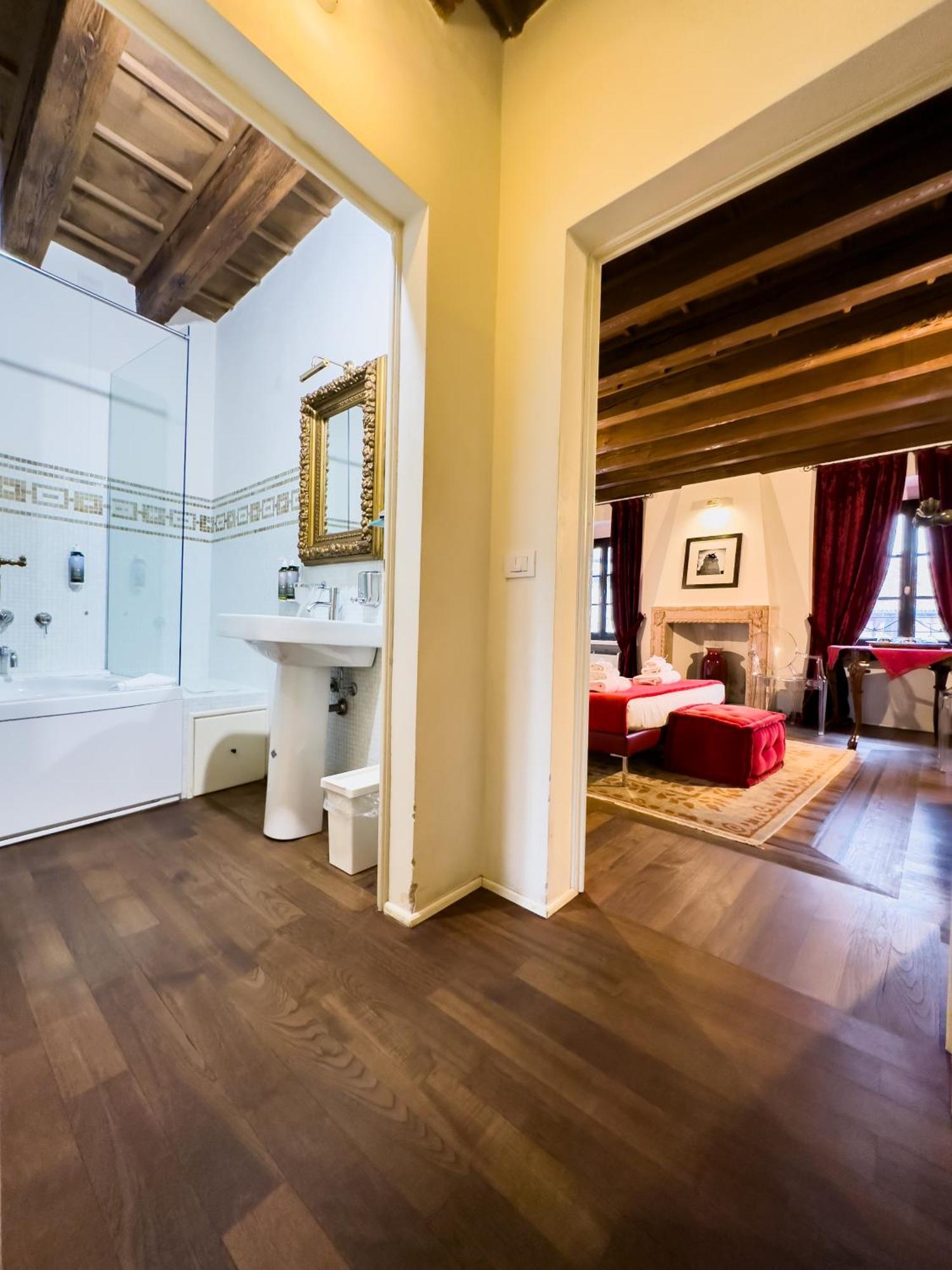 Truly Verona - Delle Erbe Suites מראה חיצוני תמונה